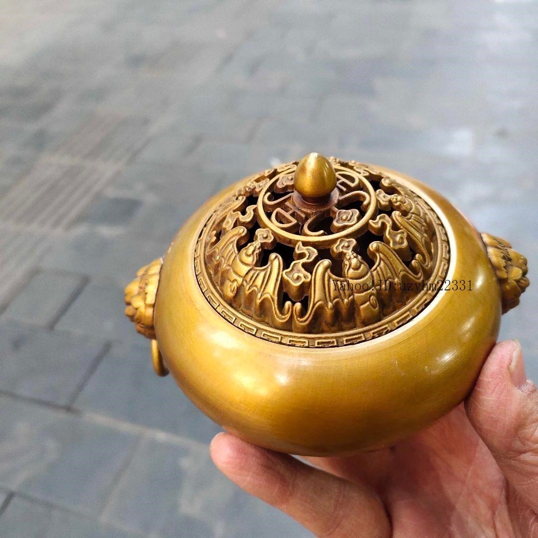 銅製:岩上ライオン置物 銅製:岩上ライオン置物