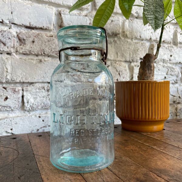 【vintage】ガラスボトルジャー LIGHTNING PUTNAM antique 店舗什器 店舗ディスプレイ us 古着 古道具 アンティーク ヴィンテージ ガラス瓶