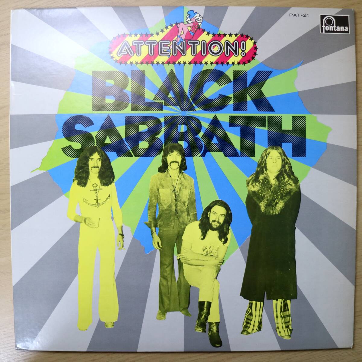 ブラック・サバス = Black Sabbath – ネオンの騎士 = Neon