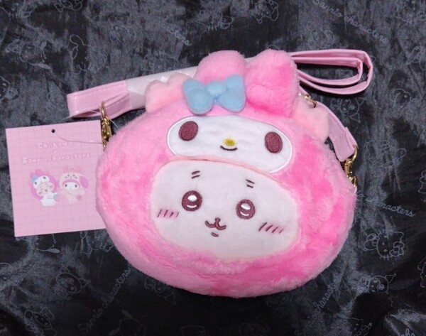 ★ちいかわ サンリオ コラボ ポシェット ショルダーバッグ ポーチ ハチワレ うさぎ モモンガ 古本屋 マイメロ キティ 着ぐるみ