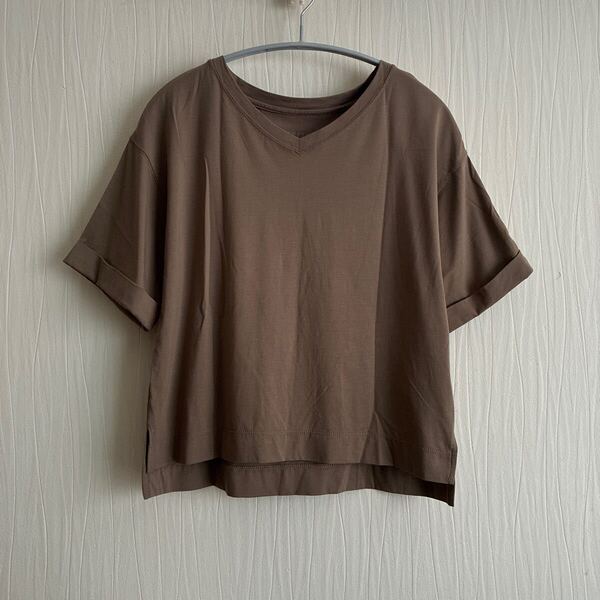 BAYFLOW 半袖カットソー 半袖Tシャツ 半袖トップス 半袖カットソー Mサイズ カーキ ベージュ ベイフロー vネックtシャツ
