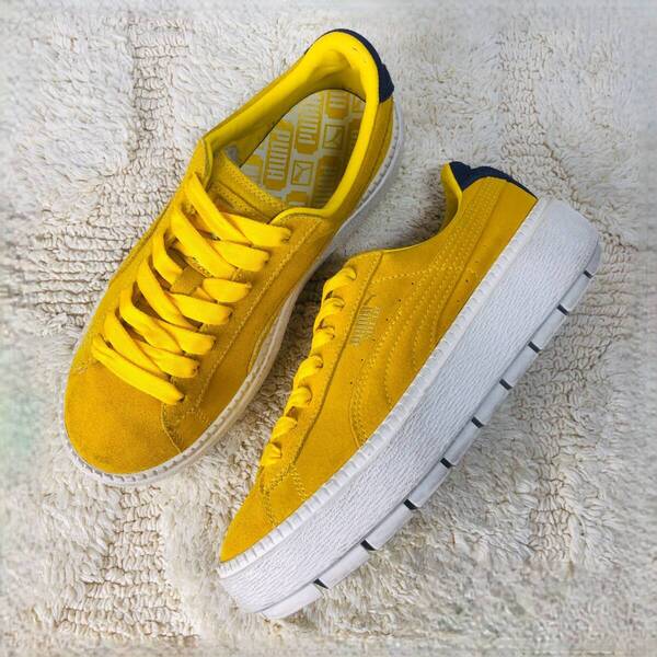 ★PUMA★23.0cm ローカットスニーカー プーマ イエロースウェード プラットフォームトレース レディース 厚底 スニーカー 黄色