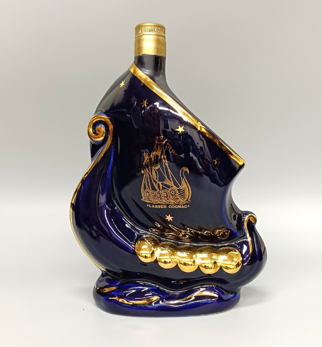 ラーセン☆ナイトブルーシップ　k.h 楽天市場】ラーセン ナイトブルー シップ 700ml 40度 箱付