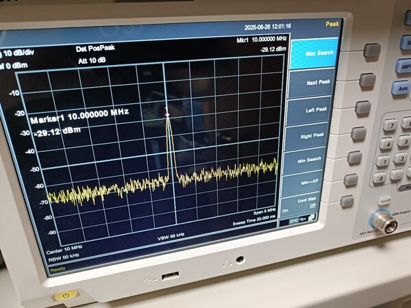 OWON スペクトラムアナライザー XSA1015-TG中古品ジャンク扱い 9kHz~1.5 GHz トラッキングジェネレーター付 10.4