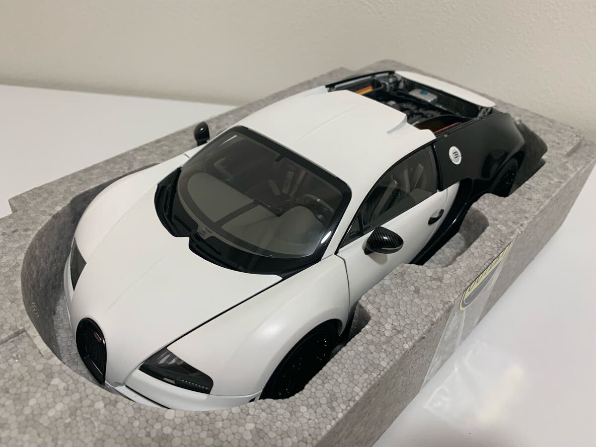 Yahoo!オークション -「オートアート ブガッティ ヴェイロン」の