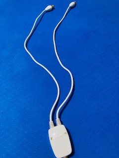マスプロ電工/テレビ用/アンテナケーブル一体型/50cm/4K8K放送対応/2分配プラグ/ネジ式ケーブル/地デジ/SP2D/屋内用/全端子電流通過型