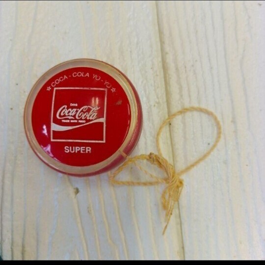 VINTAGE COCA-COLA GENUINE RUSSELL CHAMPIONSHIP YO-YO MADE IN