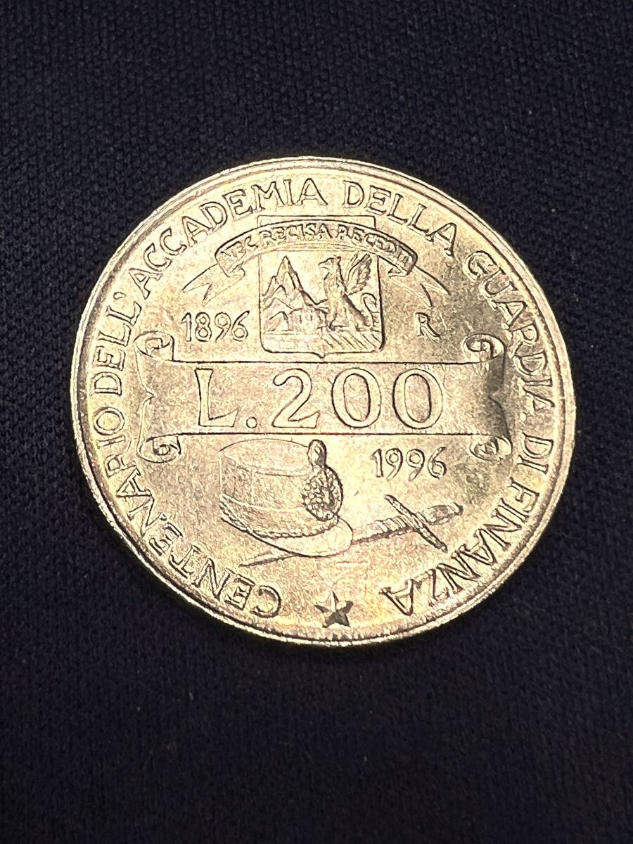 イタリア1954年シラクサナ大寸法200リラ使用済切手 通常200リラ使用済切手 Yahoo!オークション -「200リラ」(硬貨) (貨幣)の落札相場・落札価格