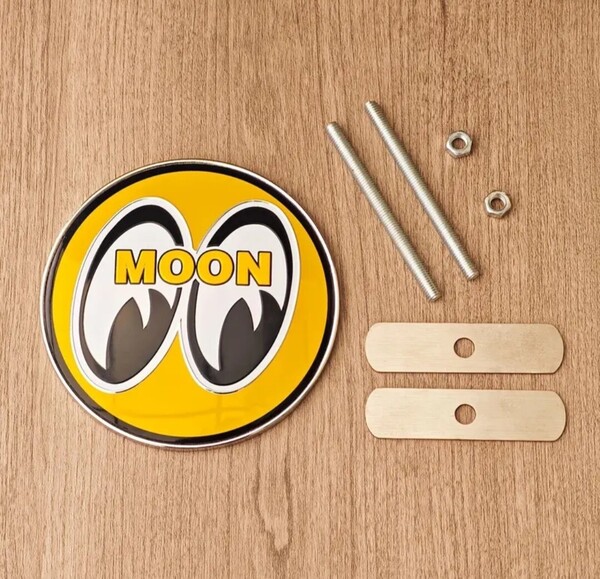 ムーンアイズ エンブレム MOON EYES グリル バッジ MOONEYES