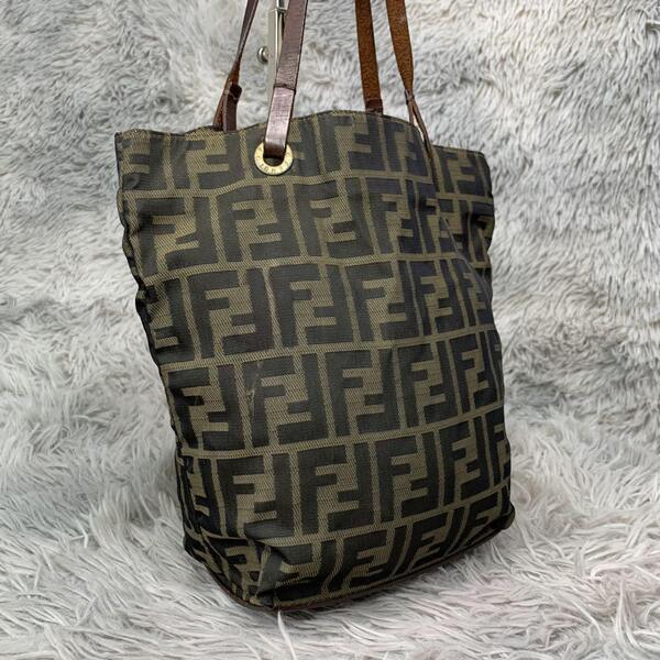 美品 FENDI フェンディ ハンドバッグ トートバッグ ズッカ 総柄