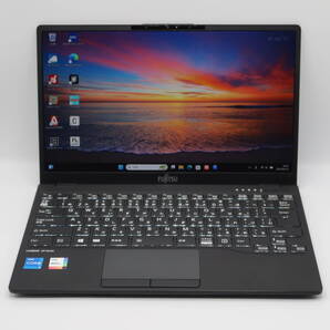 13.3型 軽量モデル UH08/E3 FMVUU6FUV3 11世代 Core i5-1135G7 メモリ8GB SSD1TB ①