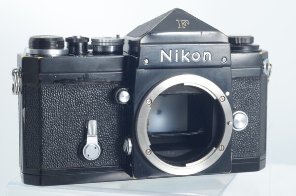 NIKON F BLACK #64 初期型 NIPPON KOGAKU SLR FILM CAMERA ニコン 日本光学 ブラック 一眼レフ フィルムカメラ
