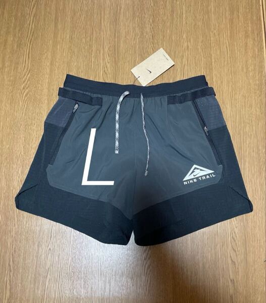新品未使用 送料込み Lサイズ NIKE TRAIL メンズ インナー付きショートパンツ ランニングTRAIL RUNNING ランニング