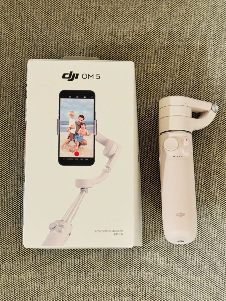 DJI OM 5 スマートフォンジンバル ピンク【中古良品】 Yahoo!オークション -「dji om5」の落札相場・落札価格