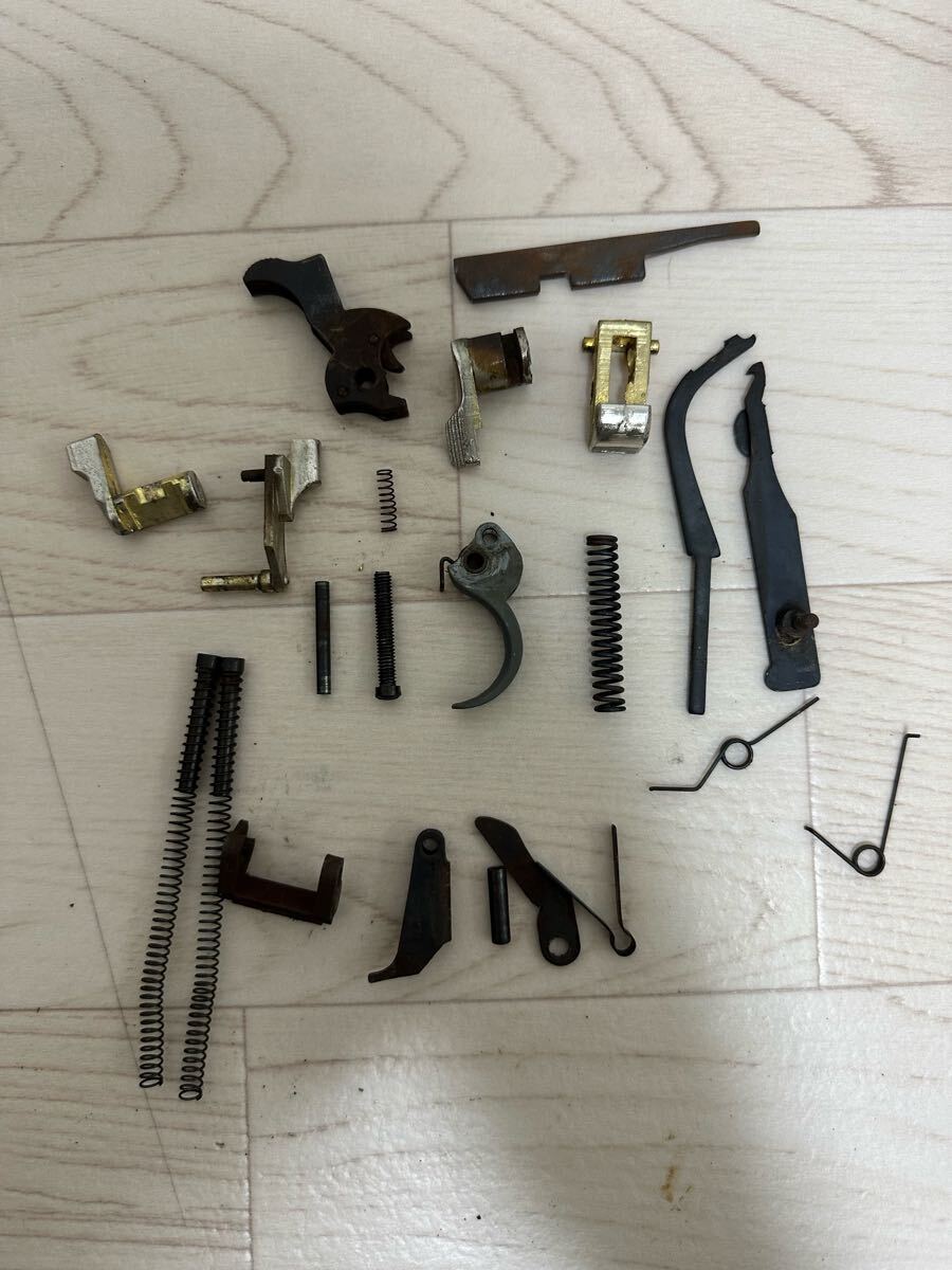 CMC ワルサーP38 部品