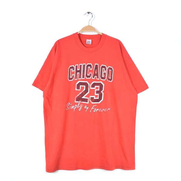【送料無料】80s 90s シカゴブルズ マイケルジョーダン USA製 ヴィンテージTシャツ 赤 CHICAGO メンズXL 古着 @BZ0441