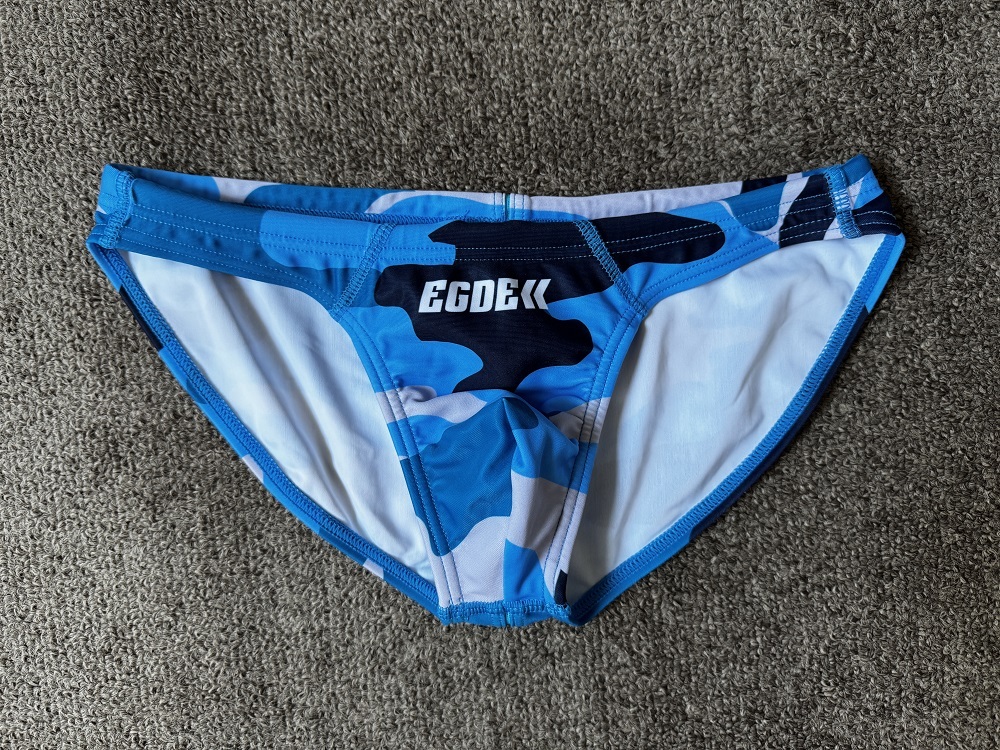 EGDE UNIGHT ウルトラローライズ スイムビキニ 白　M Amazon.co.jp: egde スーパーローライズ ビキニM 白 ブルー GX3