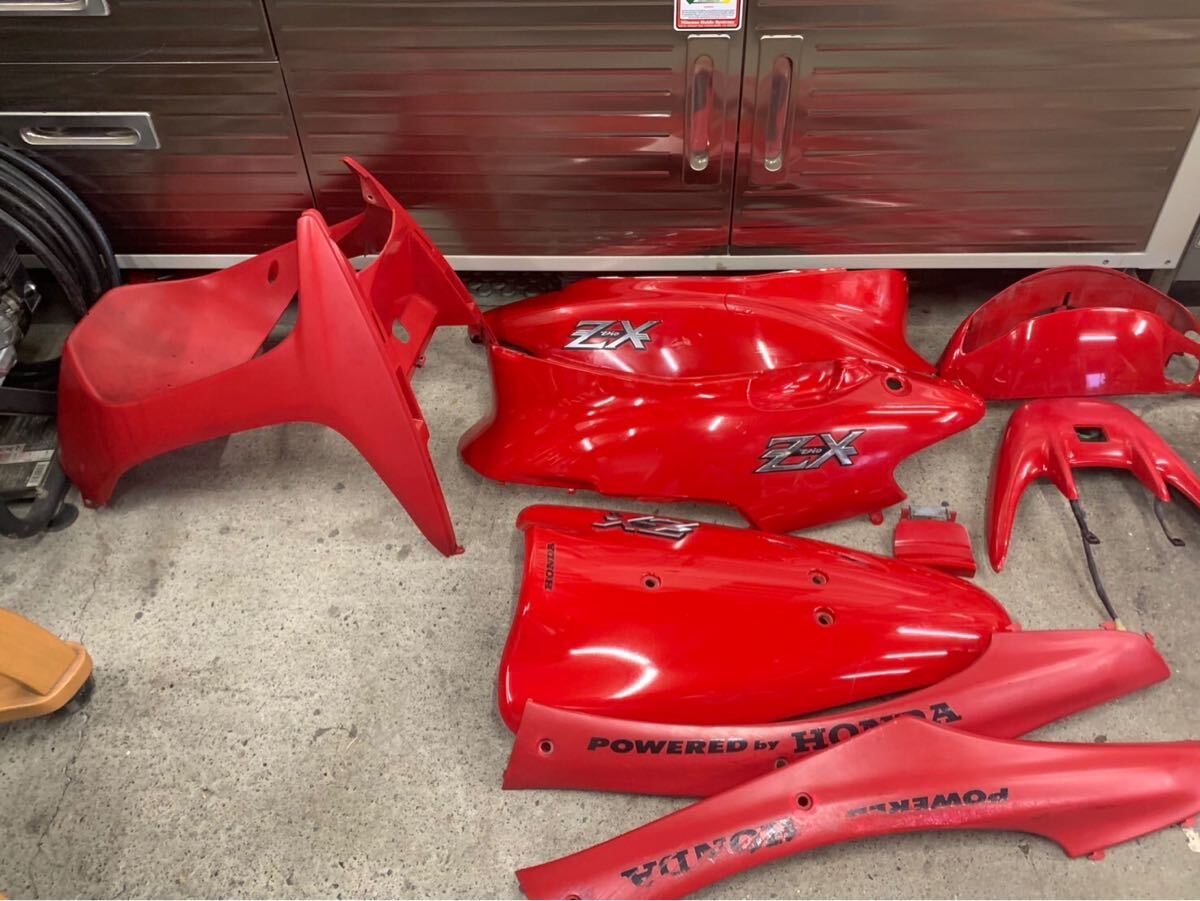 Yahoo!オークション -「ライブディオ zx 外装 純正」の落札相場