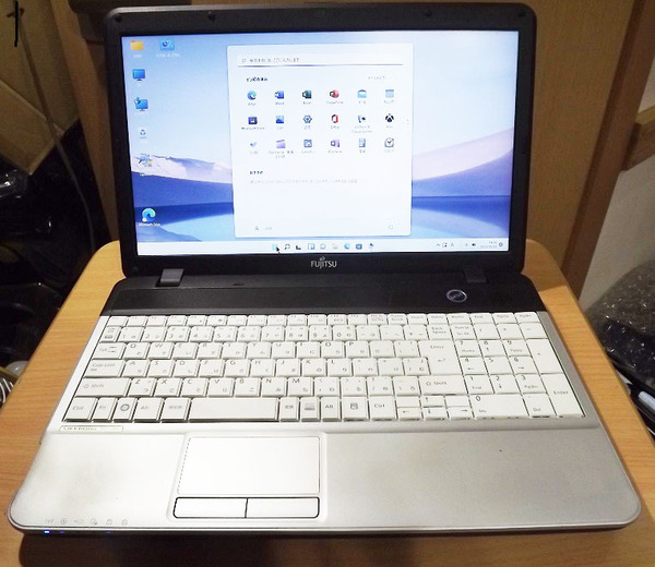 Windows11pro(24H2)&Office2021美品★富士通 A531/DX★ i5-2430M/メモリ8GB/SSD256GB