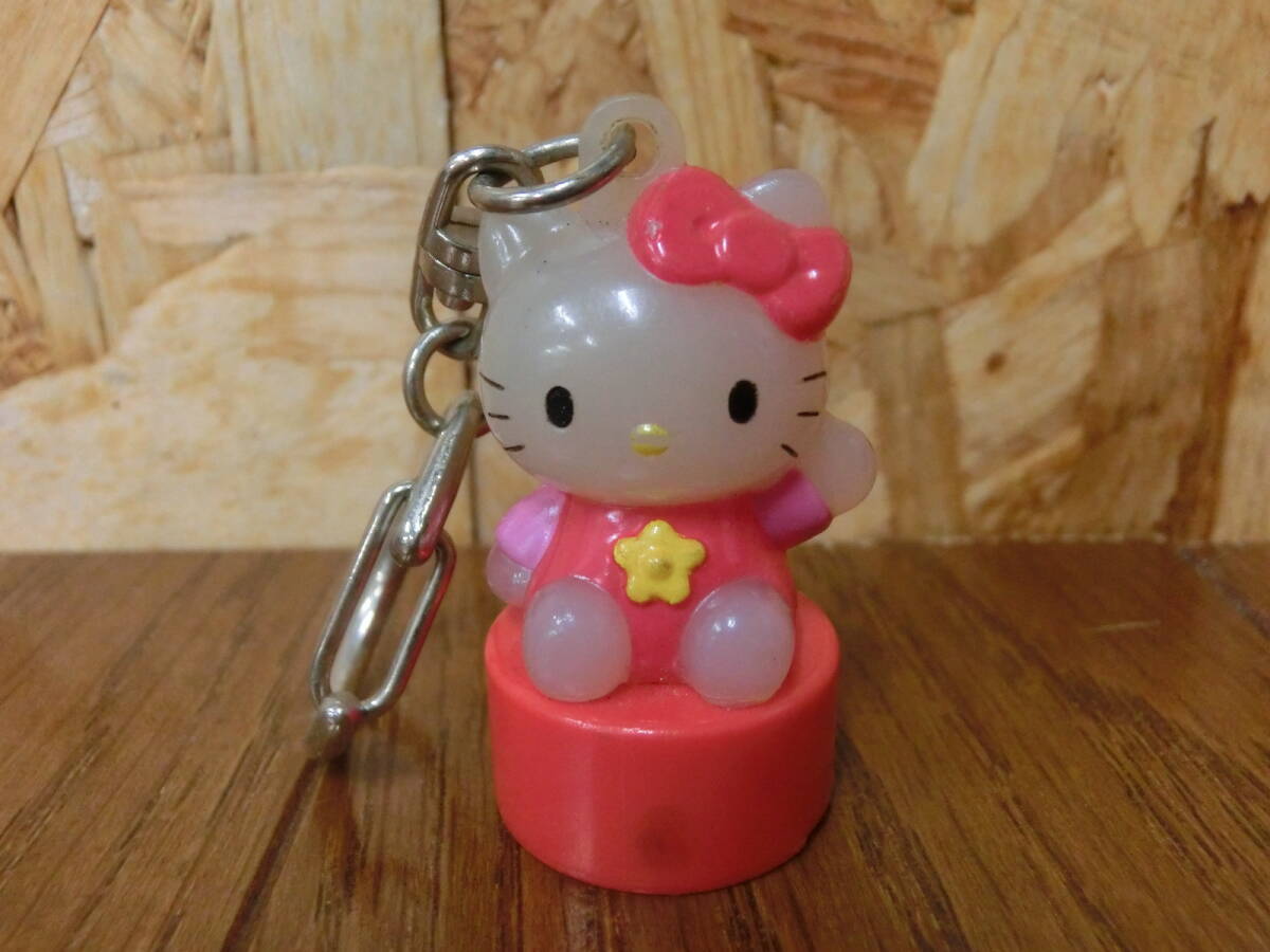 サンリオ ハローキティ キーホルダー ゴールド 激レア 1997年