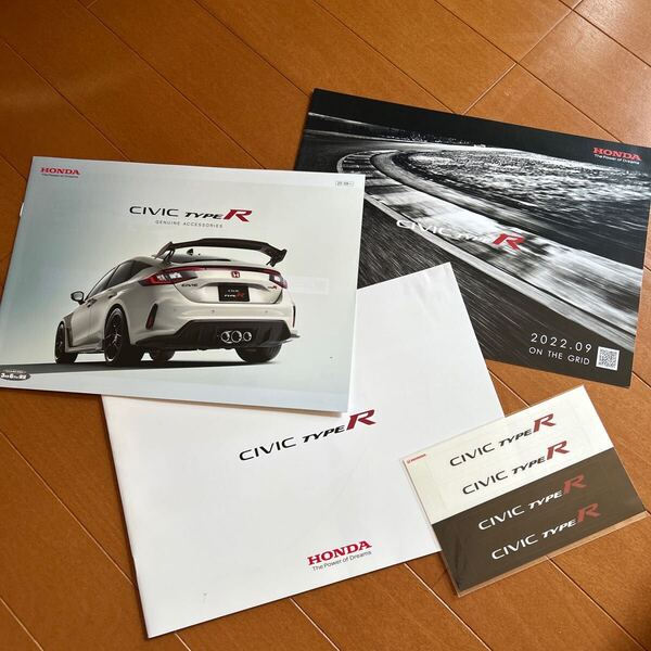 ホンダ シビックタイプR レーシングブラックパッケージカタログ一式 TypeR 2022年9月版 FL5