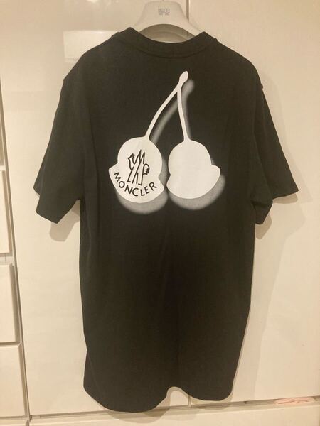 激安美品紙タグ付】モンクレール MONCLER 半袖Tシャツ ブラック 黒
