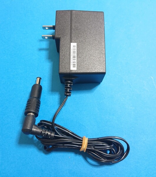 送無即 SONY AC-FX195 互換ACアダプタ 12V1A ACFX 充電器(電源ケーブル コード DVPFX DVP-FX780 DVP-FX980 ポータブルDVDプレーヤー用)管MO