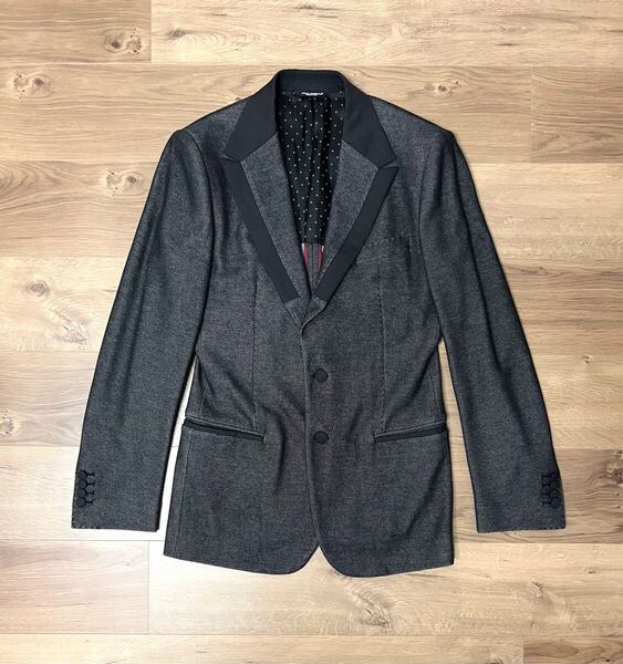 価格交渉可 美品 ロゴ入りハンガー&ガーメント付き DOLCE&GABBANA ドット柄裏地付き ジャケット サイズ46 (サイズ44・48の方も着用可)