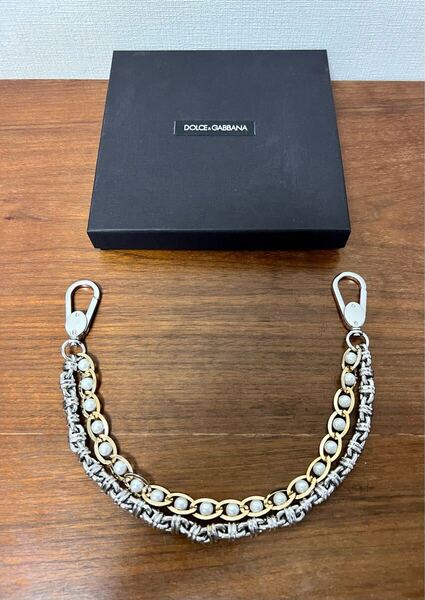 価格交渉可 極美品 箱付き DOLCE&GABBANA パール付き ウォレット チェーン 男女問わず着用可
