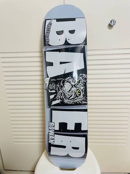 Baker ベーカー スケートボードデッキ 8.0*31.5 CAT