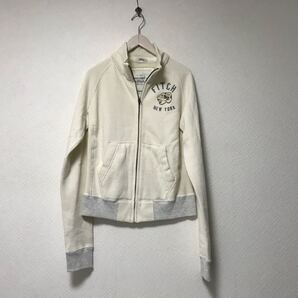 新品未使用本物アバクロAbercrombie&Fitchコットンジップダメージダーティー加工ワッペン裏起毛スウェット長袖メンズゴルフSオフホワイト白