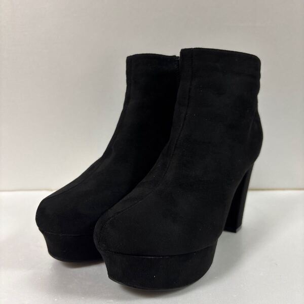 【美品】 【使用1回のみ】 Newlyme 黒 スエード 厚底ブーツ ショートブーツ ヒール10.5cm サイズ25.5㎝