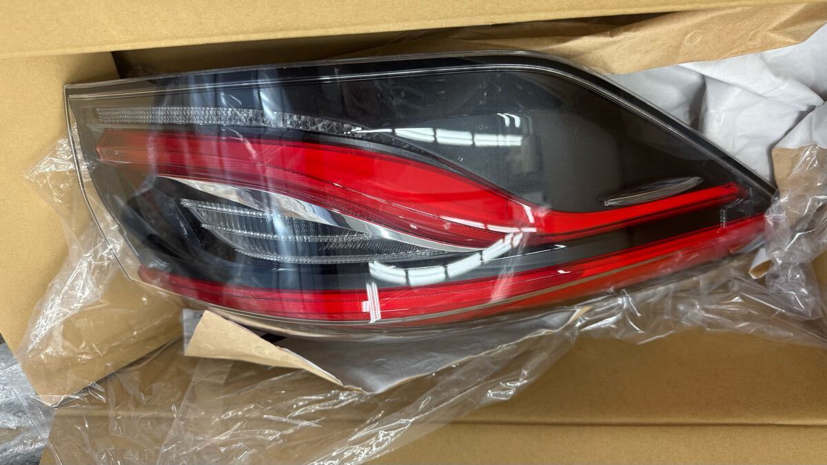 2025年最新】Yahoo!オークション -220クラウン テールランプの