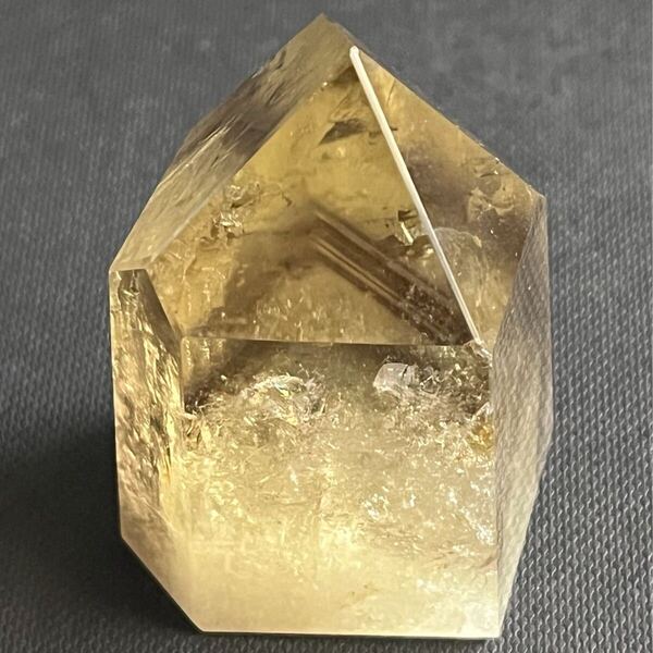 ◆新品◆ファントムシトリンポイント原石◆約40×33×63㎜◆約120g◆ブラジル産◆天然石 パワーストーン 黄水晶 石英 磨き カット幻影 山形