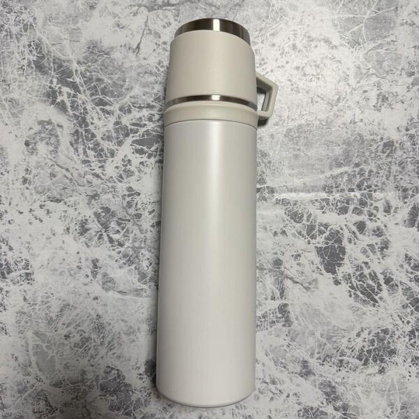 マグボトル ステンレスボトル 保温 保冷 500ml 水筒 ホワイト 1個