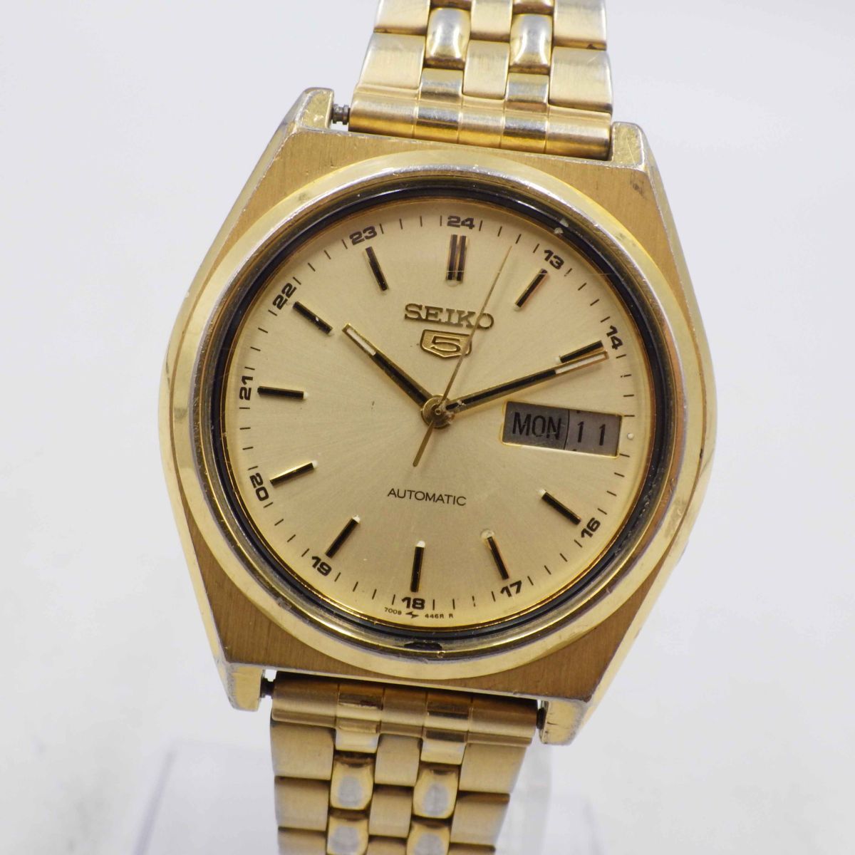 稼働品✨美品✨SEIKO セイコーファイブ デイト自動巻腕時計7009-876A Yahoo!オークション -「seiko 7009-876a」の落札相場・落札価格