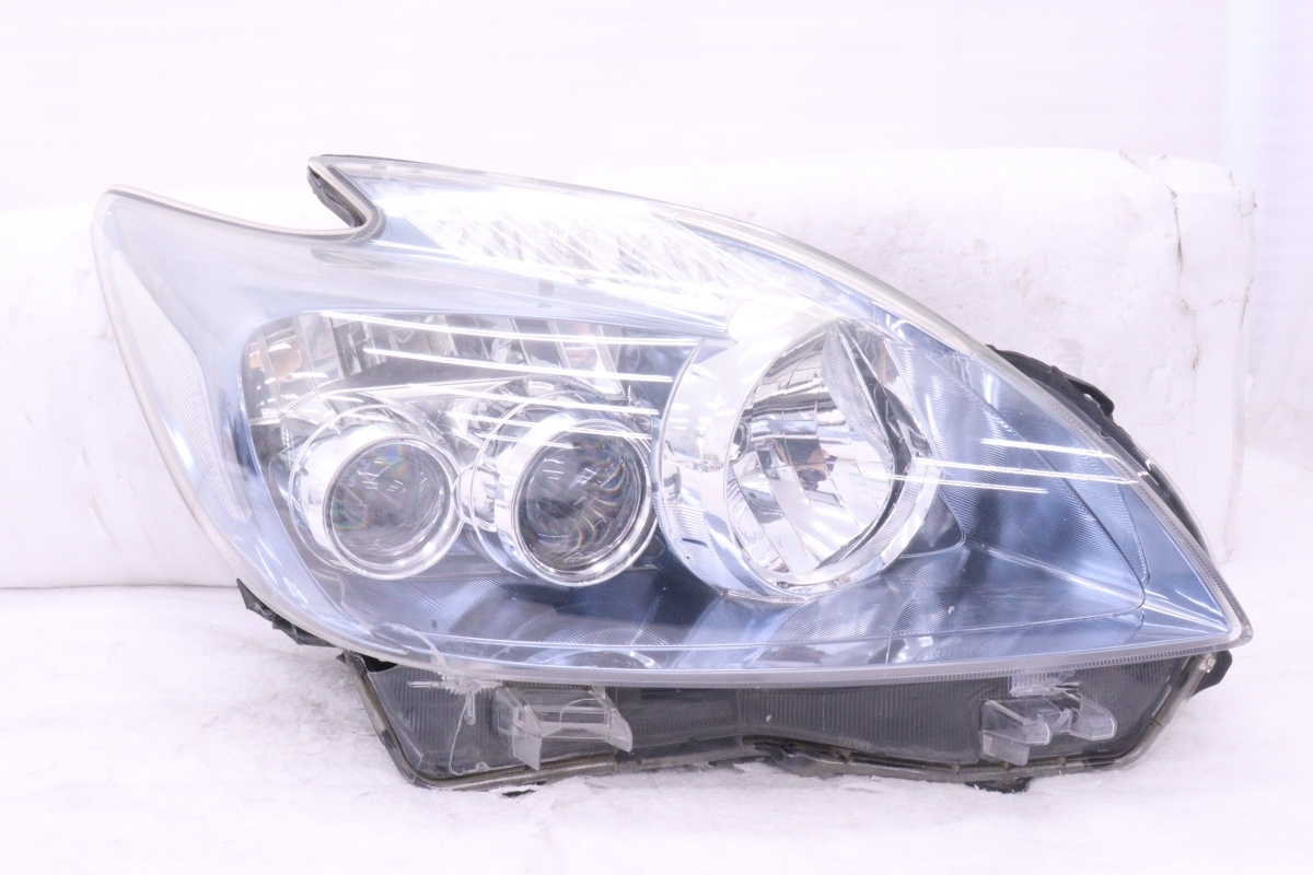 トヨタ ZVW30系 プリウス 前期 純正LEDロービーム車用 純正