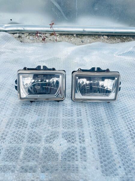 大型 トラック バス サロンバス 小糸 KOITO LED ヘッドライト ヘッドランプ 左右 24V 角型 角目 24385 KOITO セット 動作確認済み 1758