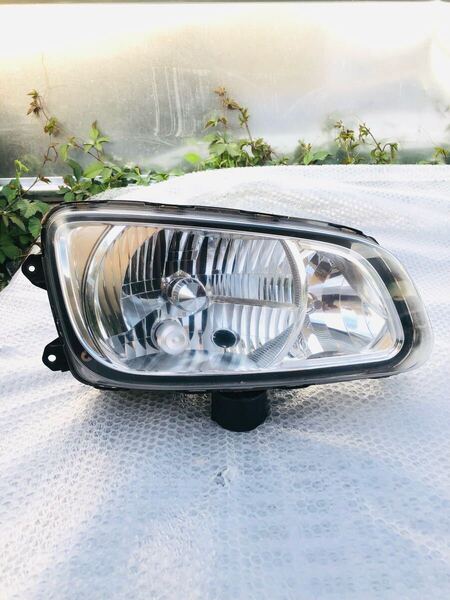 中古美品 純正 日野 プロフィア レンジャー HID ヘッドライト ヘッドランプ 小糸 KOITO 100-35052 右側 右 動作OK 1639