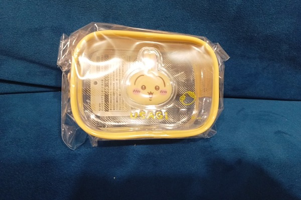 ちいかわ ぷっくりクリアミニポーチ うさぎ 未開封品