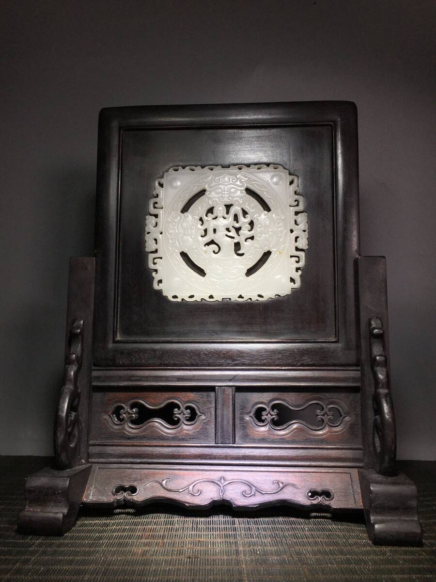 古木彫り 秘藏 清代 白檀に白玉の老屏風を張る 書道具