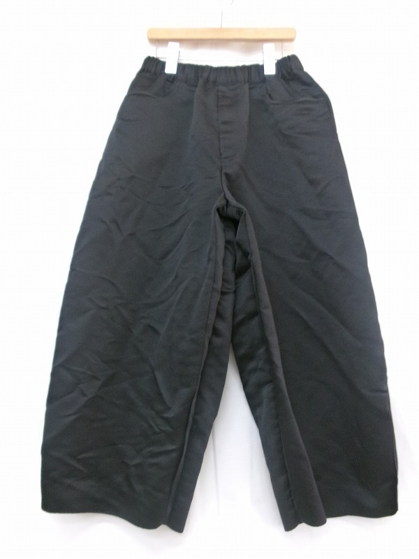 コムデギャルソン GB-P002 フリル　デザイン　クロップ　パンツ ブラックS 楽天市場】フリル パンツ（ブランドコムデギャルソン）の通販