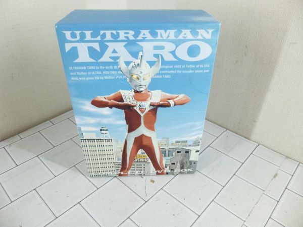 Amazon.co.jp: ウルトラマンタロウ COMPLETE DVD-BOX : 篠田三郎