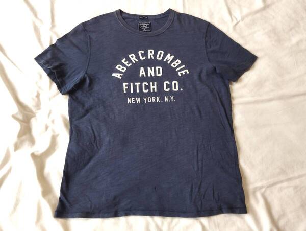 アバクロンビー&フィッチAbercrombie&Fitch TシャツXL