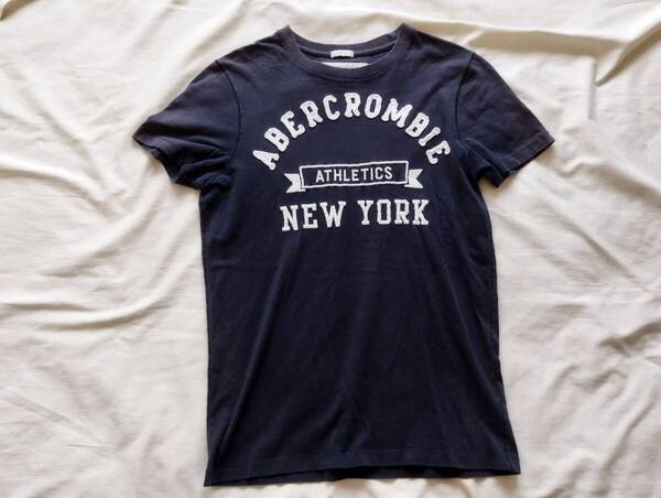 Abercrombie&Fitch アバクロンビーアンドフィッチ Tシャツ S