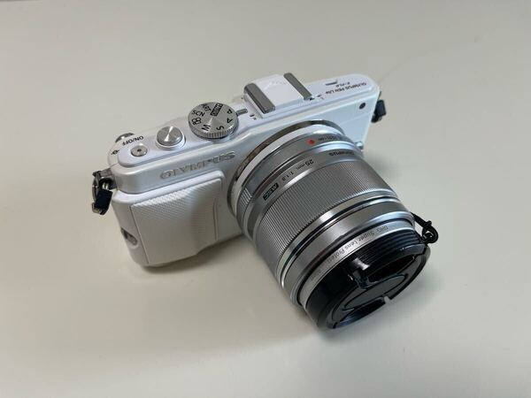 オリンパス E-PL6 おり OLYMPUS pen Lite