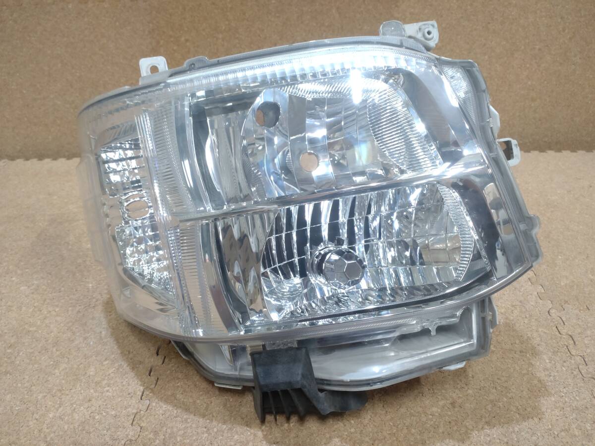 2025年最新】Yahoo!オークション -ハイエース 200 ヘッドライト