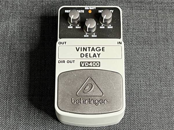 送料無料A093 Behringer VD-400 VINTAGE DELAY ヴィンテージディレイ エレキギター コンパクトエフェクター ベリンガー アナログディレイ