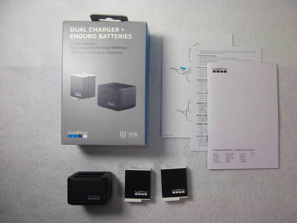 【GoPro公式】 GoPro HERO9/10 /11/12用 デュアルバッテリーチャージャー + Enduro バッテリー2個セット
