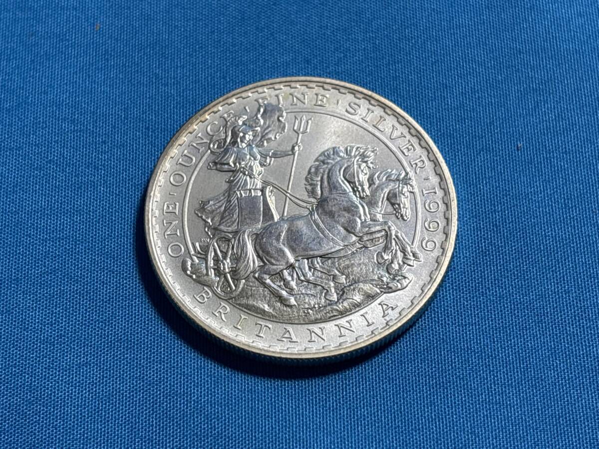 Yahoo!オークション -「イギリス ブリタニア 2ポンド銀貨」(貨幣